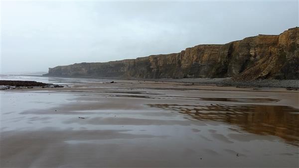 Nash Point from beach towards Monknash